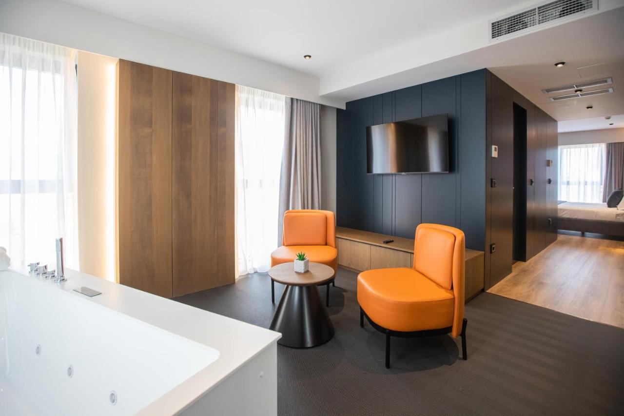 Hotel Elisa Tirana, Affiliated By Melia Εξωτερικό φωτογραφία