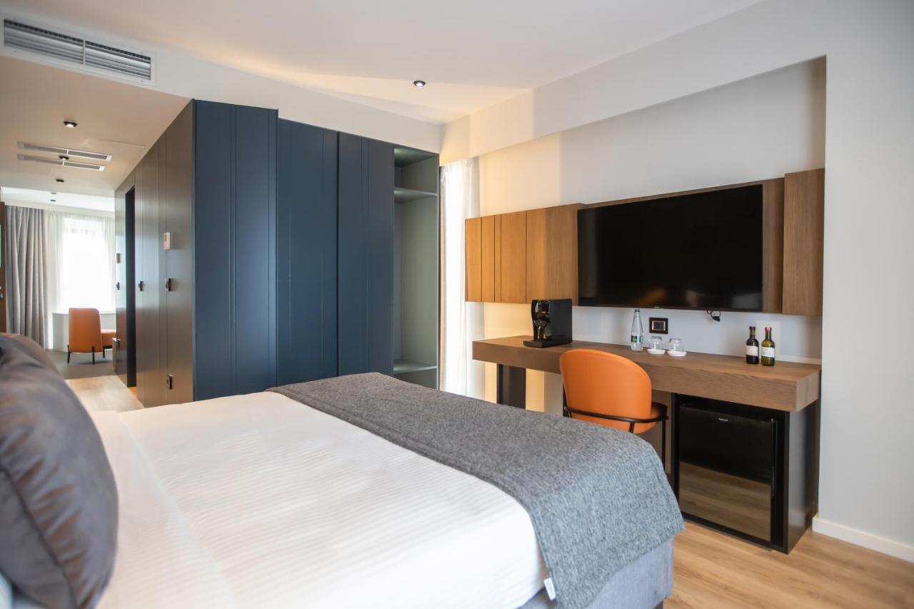 Hotel Elisa Tirana, Affiliated By Melia Εξωτερικό φωτογραφία