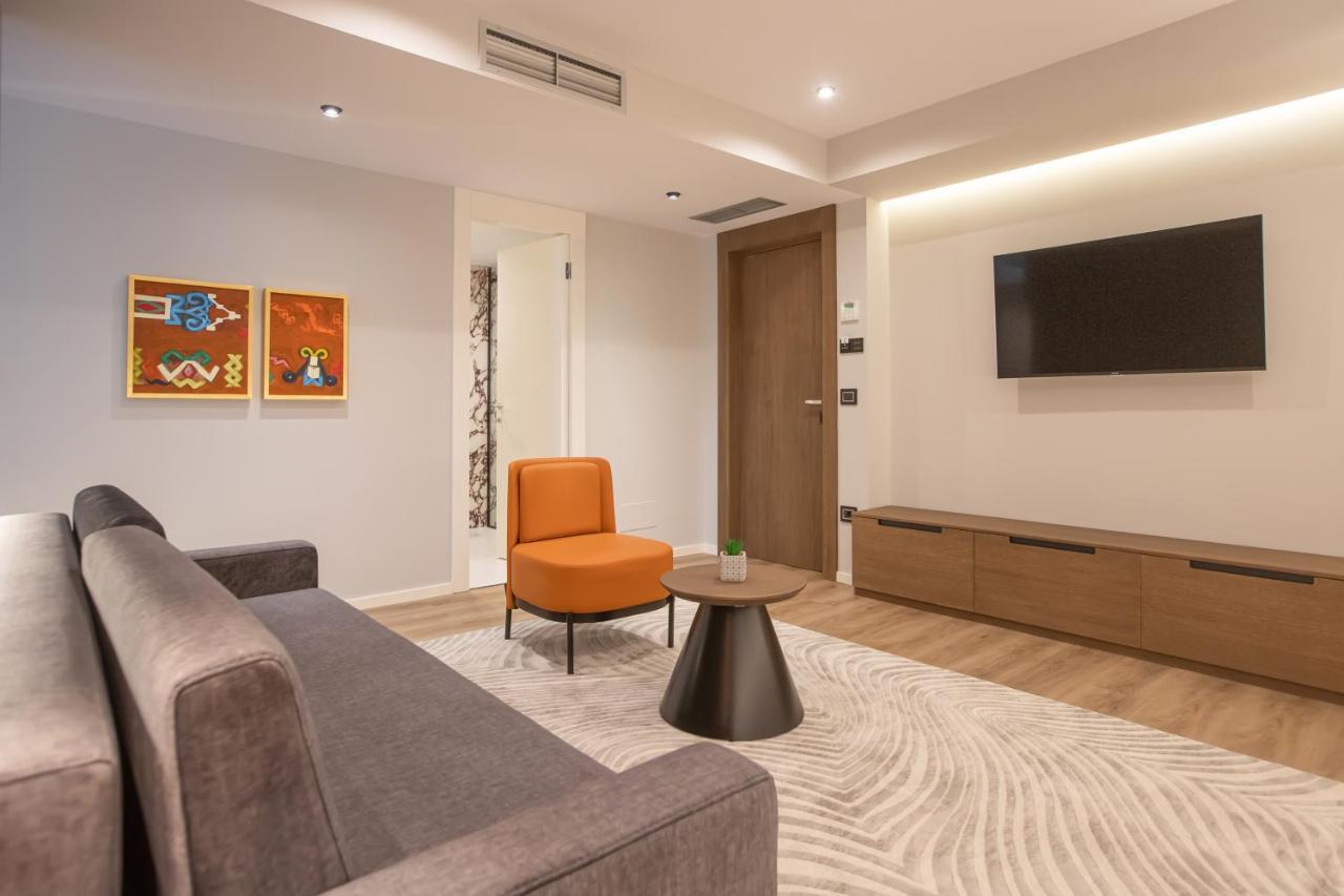 Hotel Elisa Tirana, Affiliated By Melia Εξωτερικό φωτογραφία